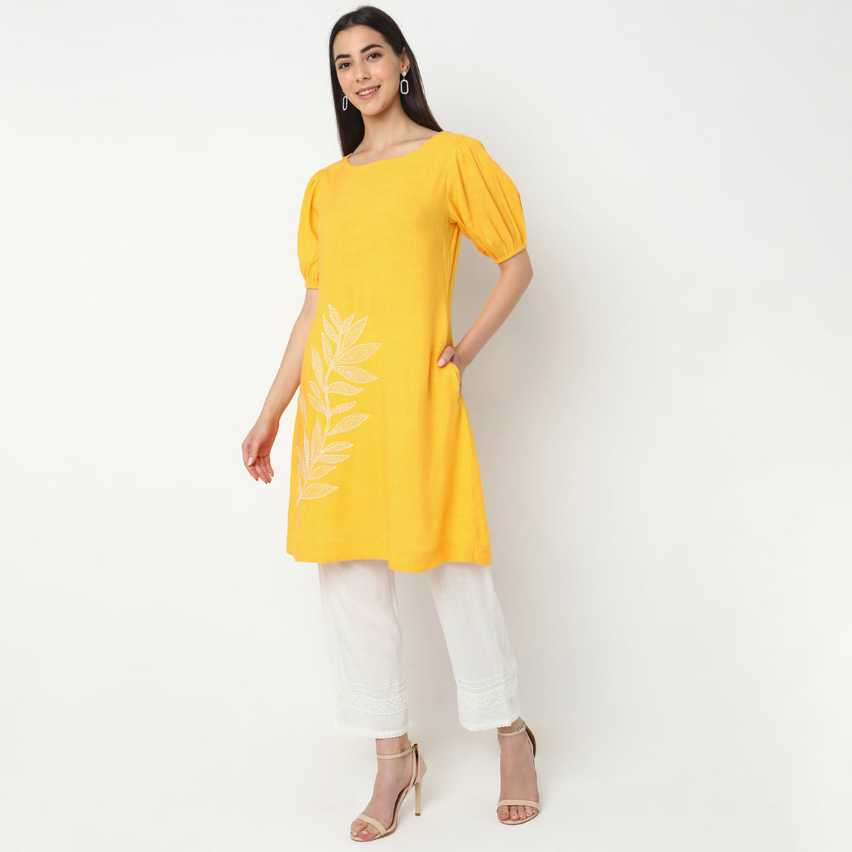 Straight Fit Solid Kurta