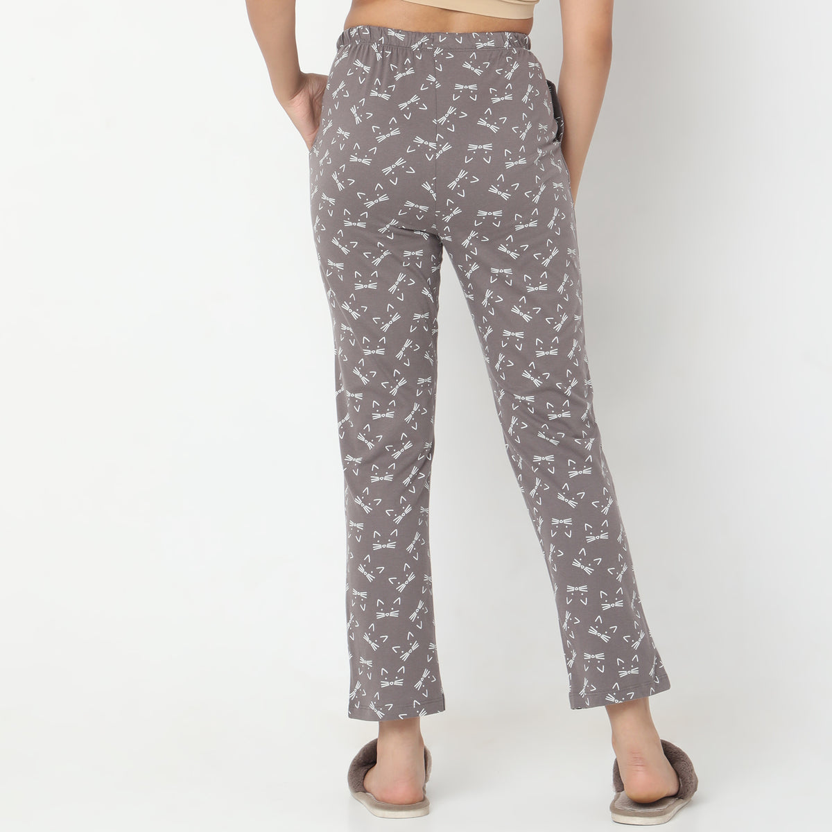 Regular Fit Animal Printed Mid Rise Pyjamas