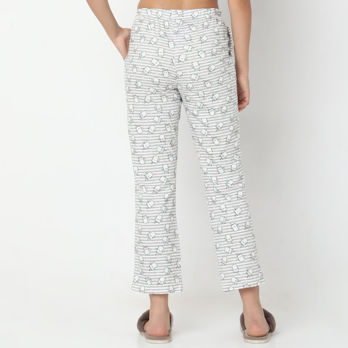 Regular Fit Animal Printed Mid Rise Pyjamas