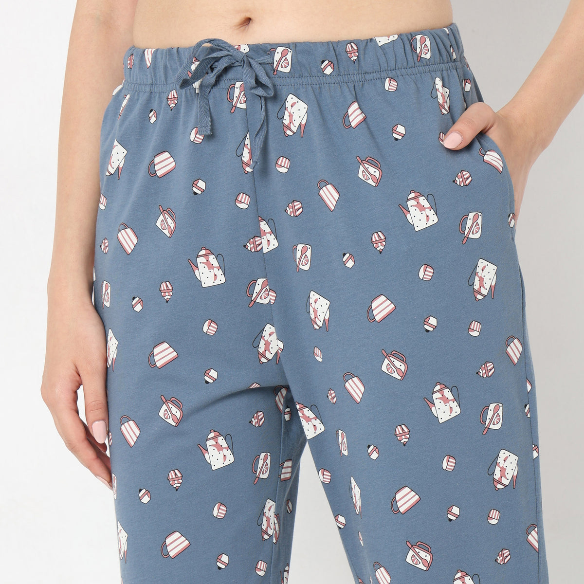 Regular Fit Printed Mid Rise Pyjamas