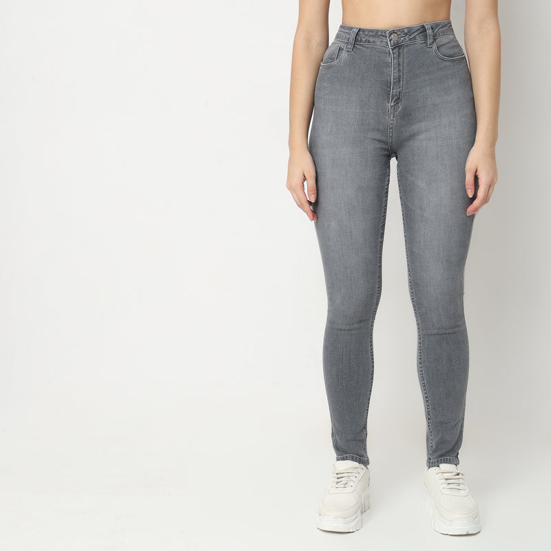 Skinny Fit Solid High Rise Jeans