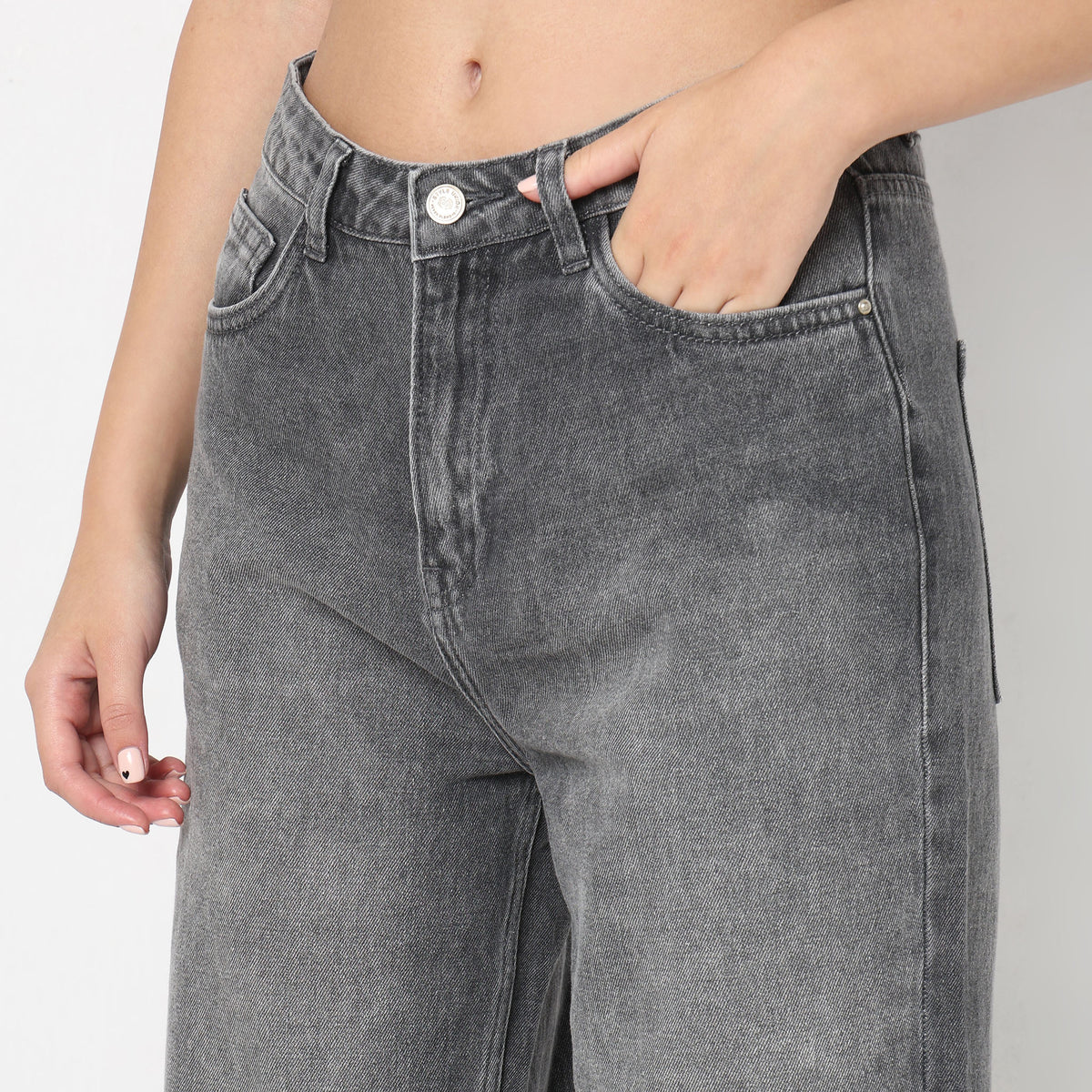 Straight Fit Solid High Rise Jeans