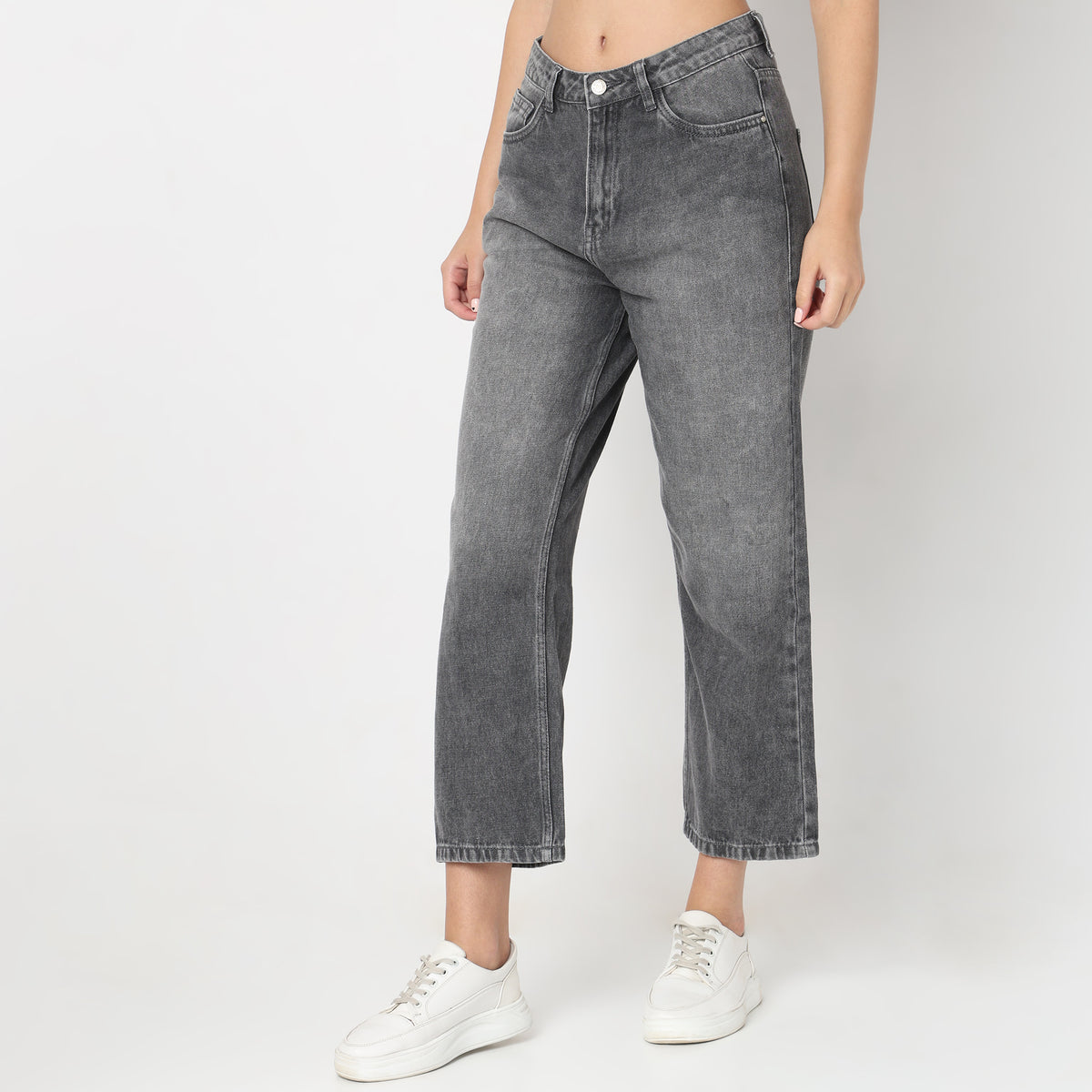 Straight Fit Solid High Rise Jeans