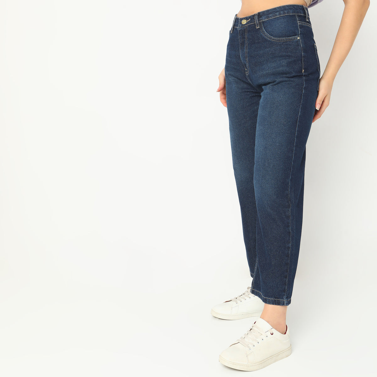 Straight Fit Solid High Rise Jeans