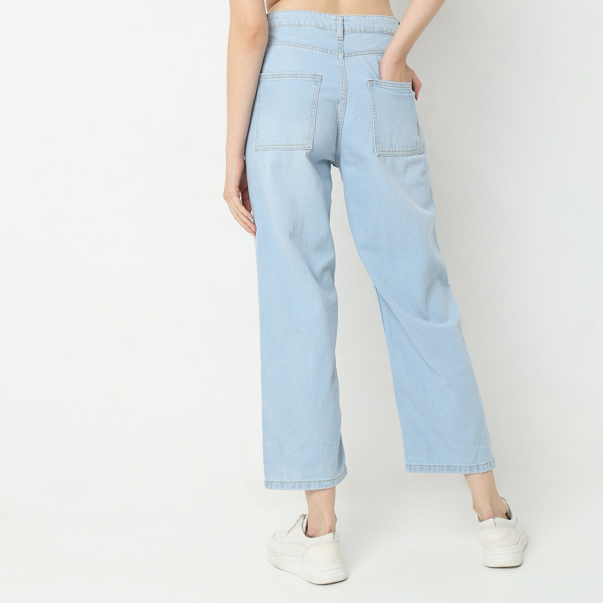 Straight Fit Solid High Rise Jeans