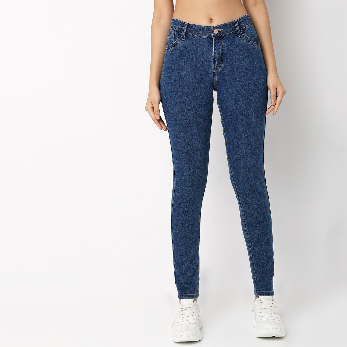 Skinny Fit Solid Mid Rise Jeans