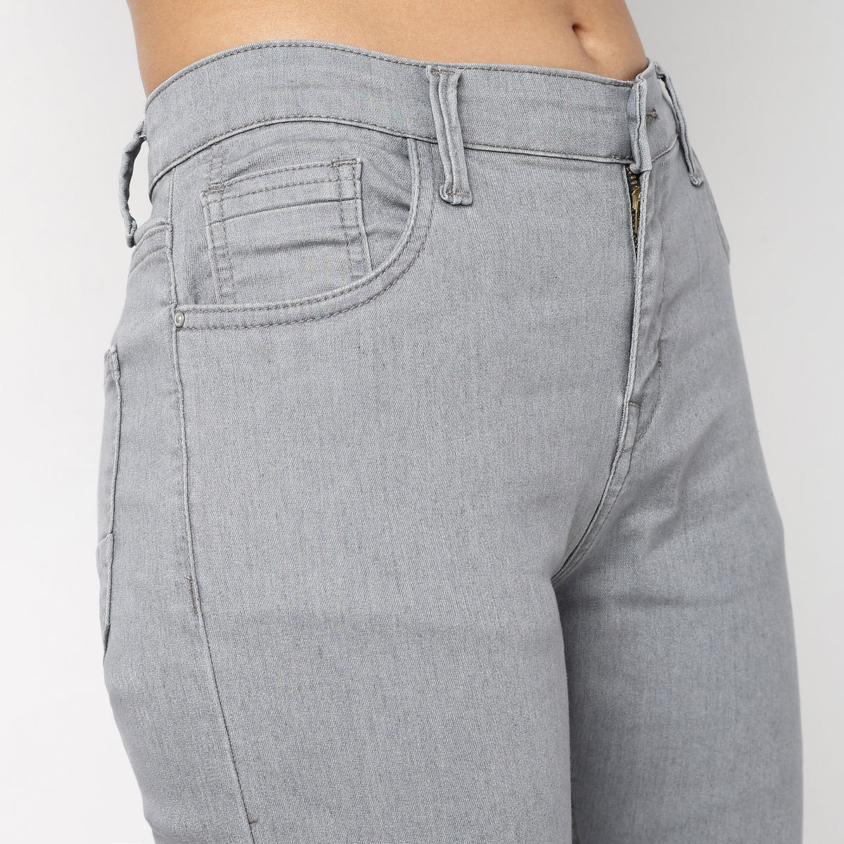 Skinny Fit Solid Mid Rise Jeans