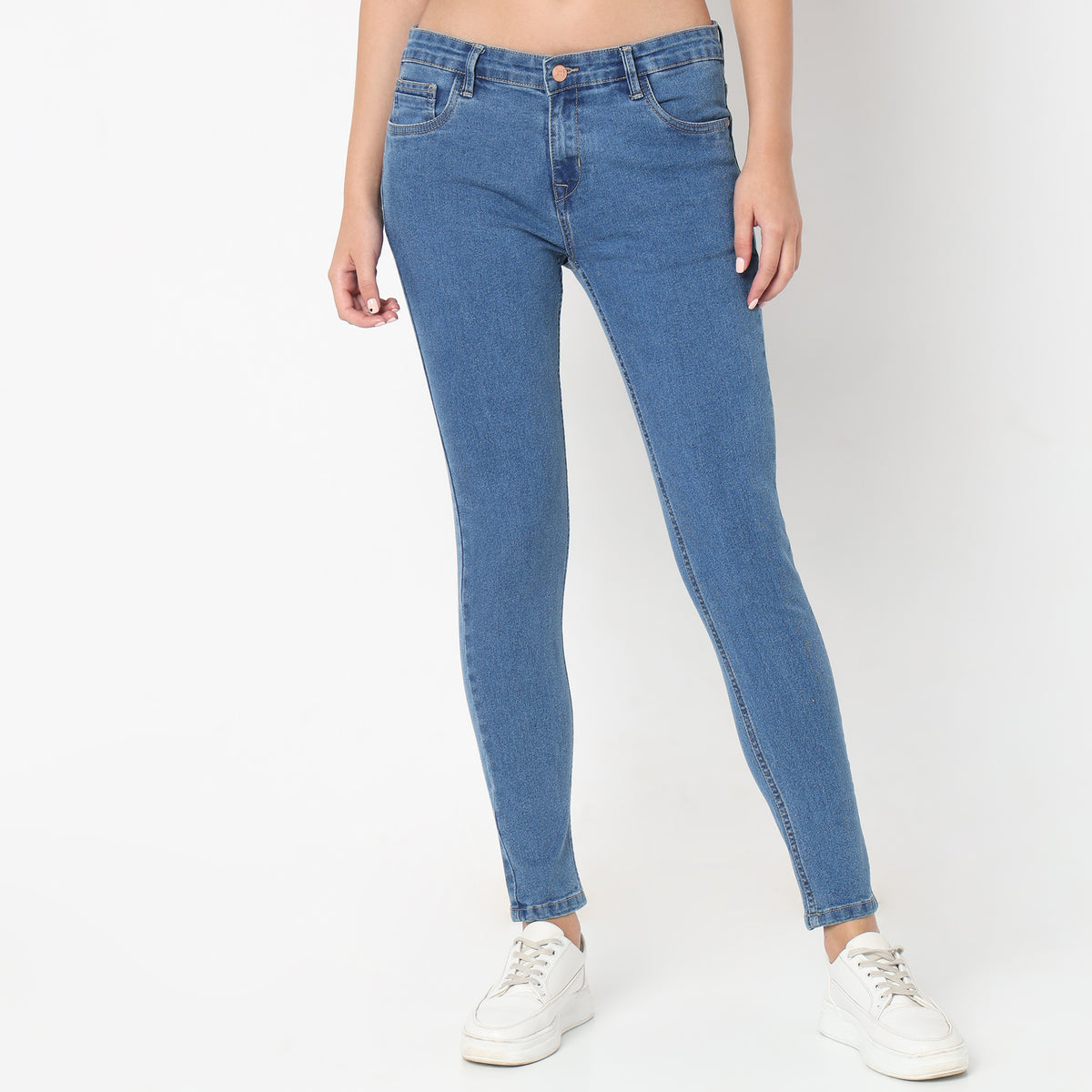 Skinny Fit Solid Mid Rise Jeans