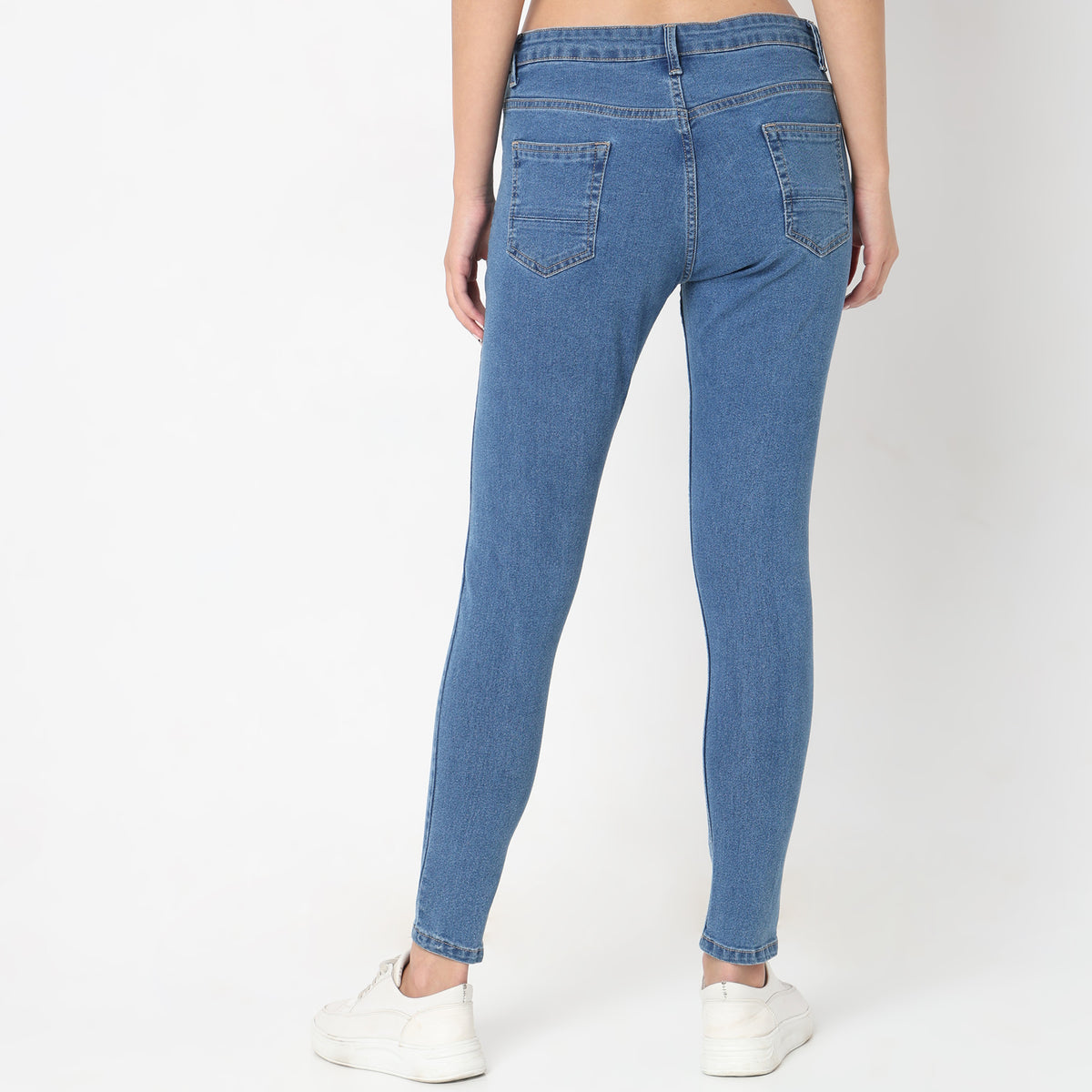 Skinny Fit Solid Mid Rise Jeans