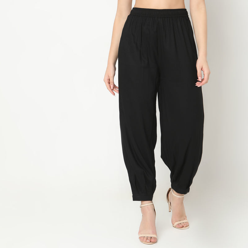 Relaxed Fit Solid High Rise Pants