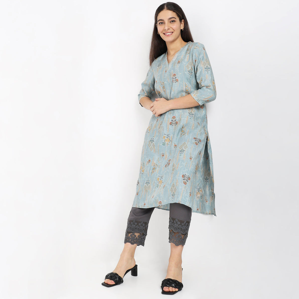 Straight Fit Solid Mid Rise Ethnic Pants