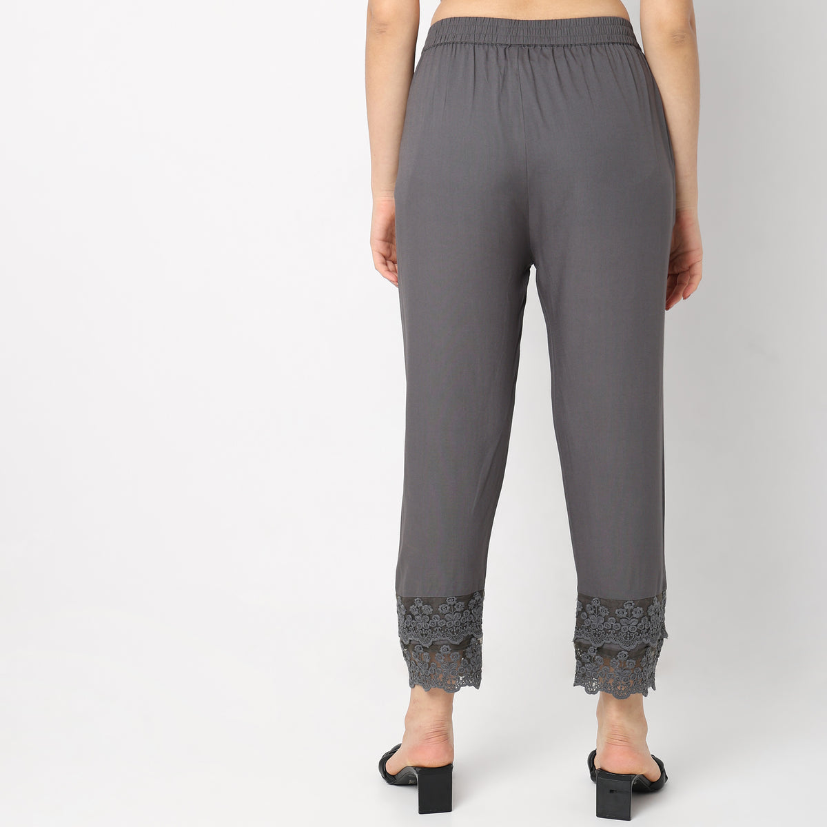 Straight Fit Solid Mid Rise Ethnic Pants