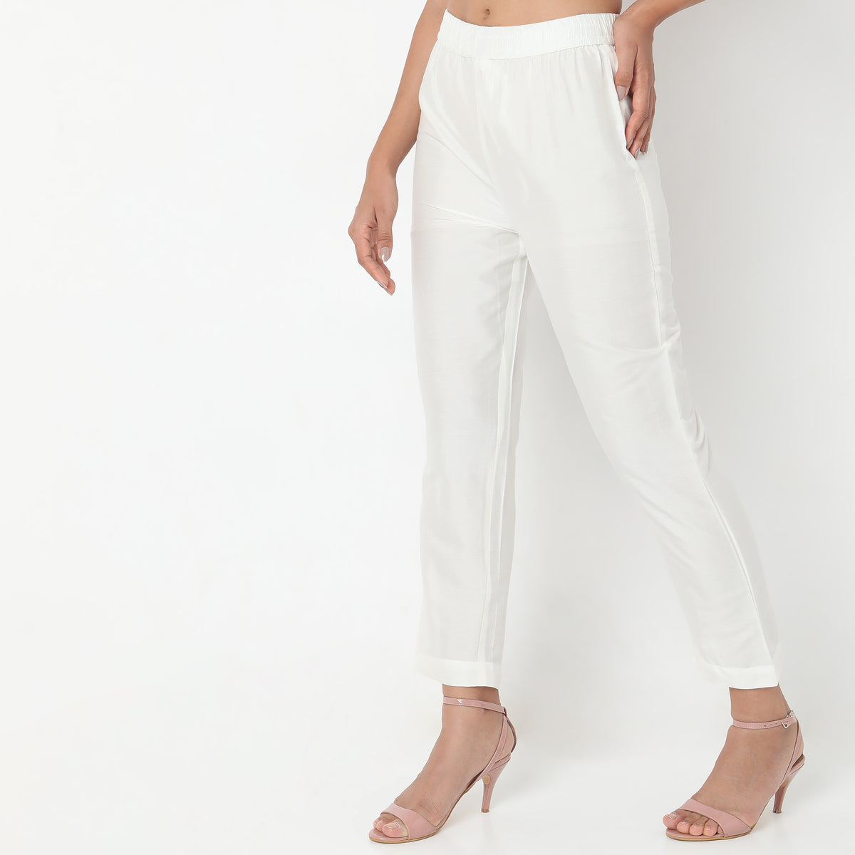 Straight Fit Solid Mid Rise Ethnic Pants