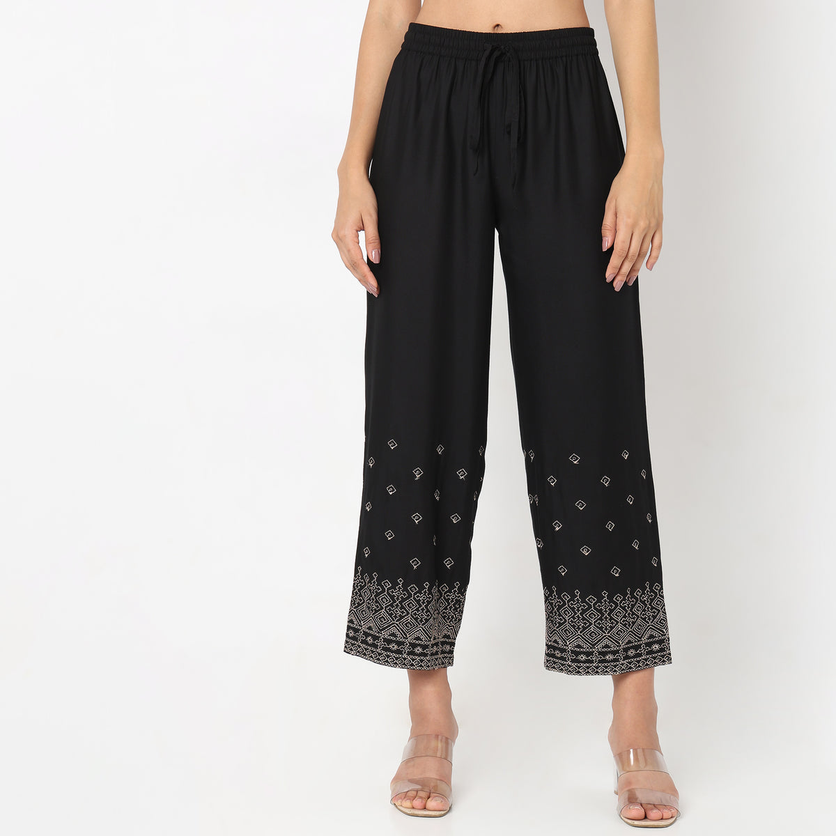 Regular Fit Embroidered Mid Rise Ethnic Pants