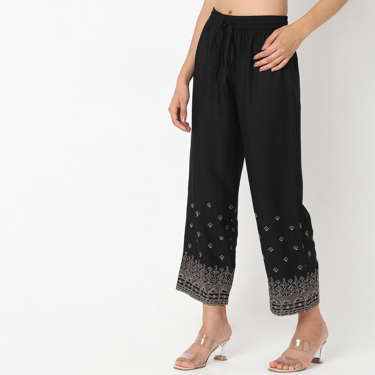 Regular Fit Embroidered Mid Rise Ethnic Pants