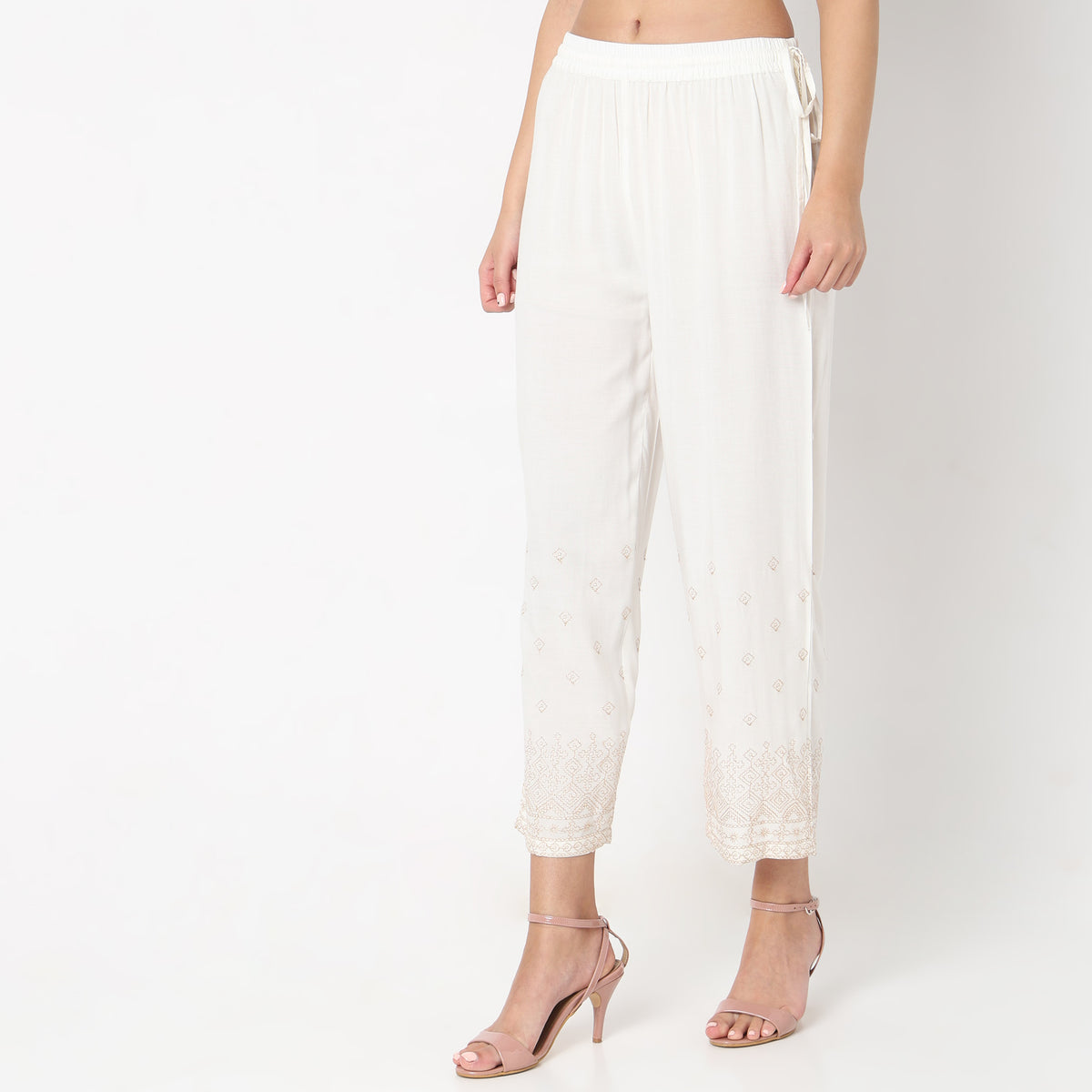 Regular Fit Embroidered Mid Rise Ethnic Pants