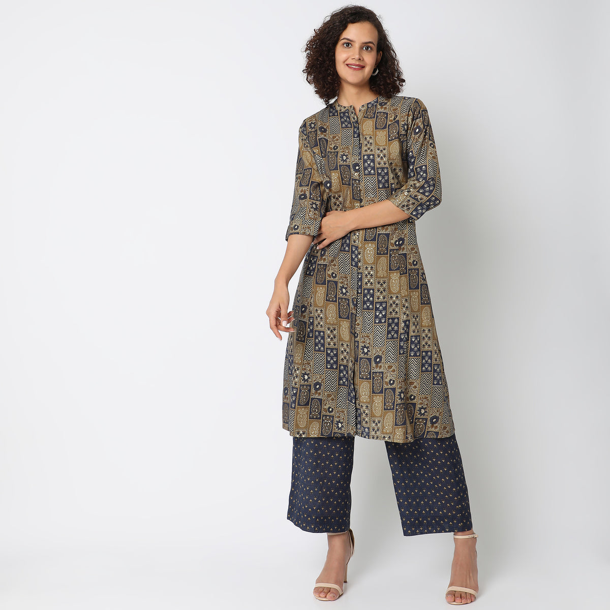 Regular Fit Printed Kurta Sets