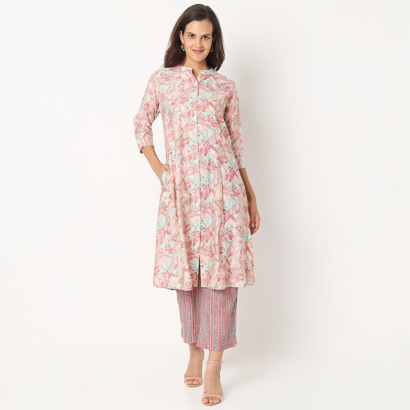 Regular Fit Printed Kurta Sets