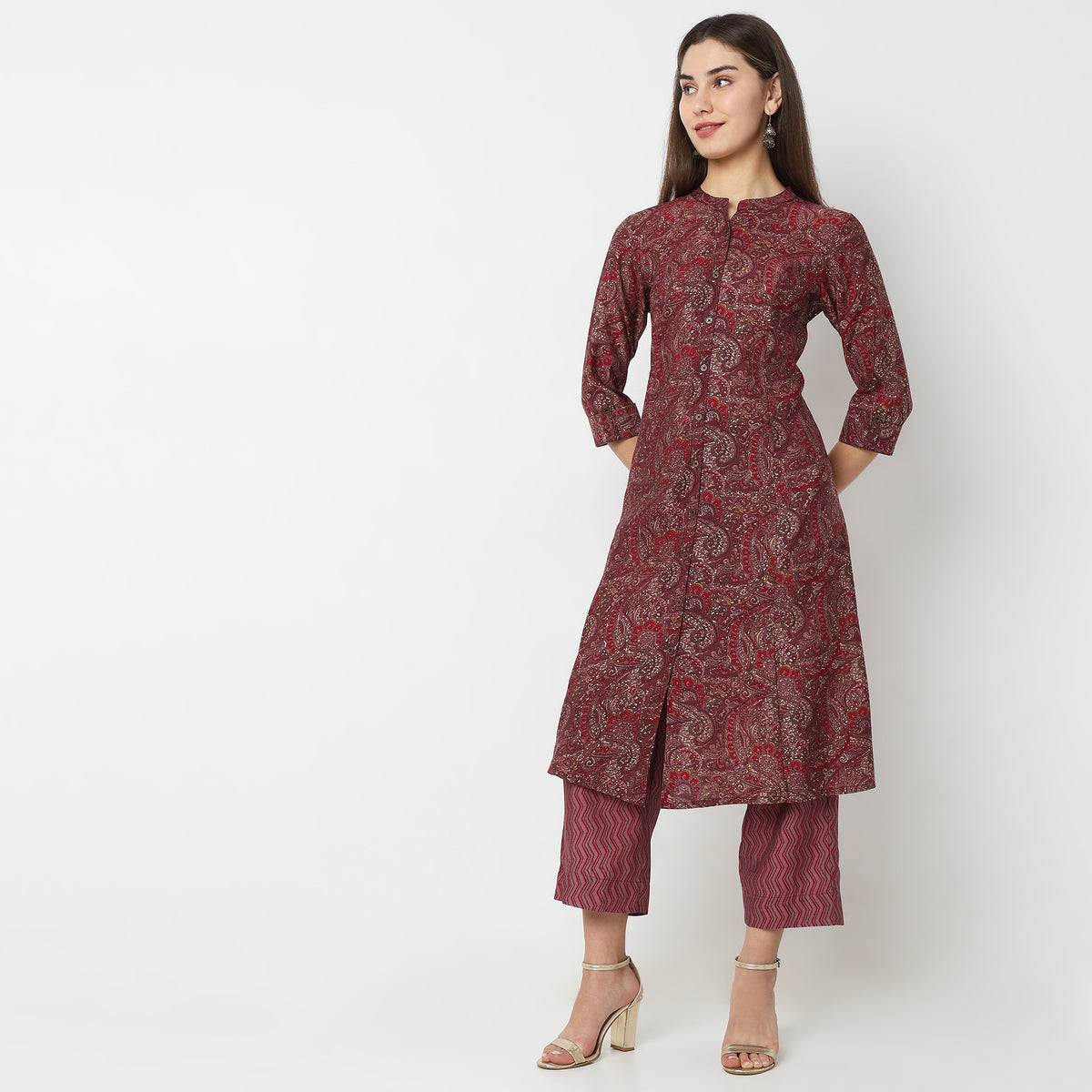 Regular Fit Printed Kurta Sets