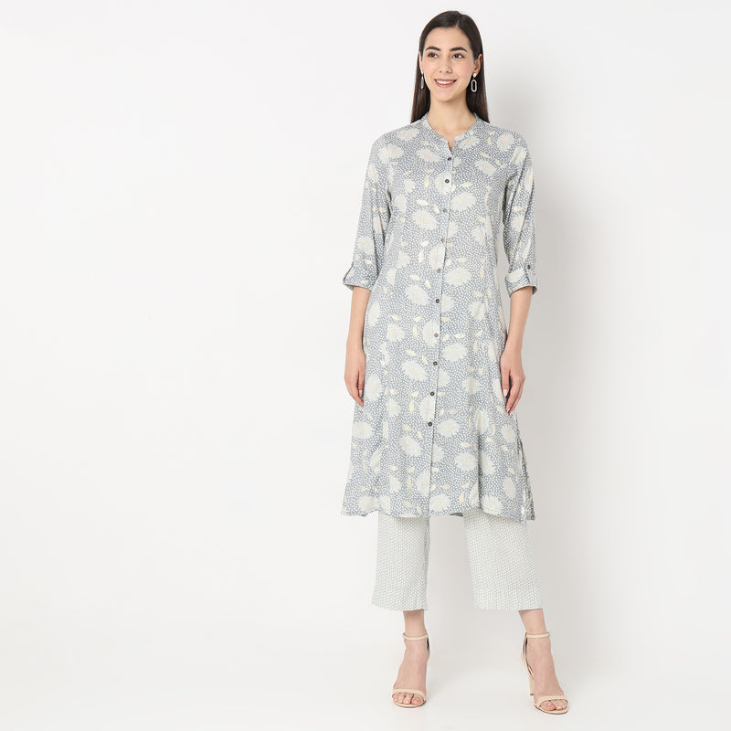 Regular Fit Printed Kurta Sets