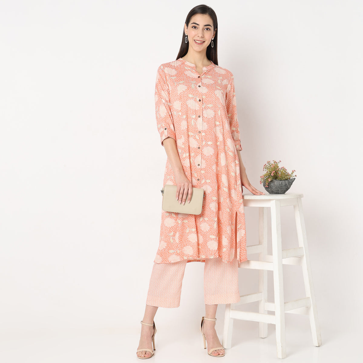 Regular Fit Printed Kurta Sets