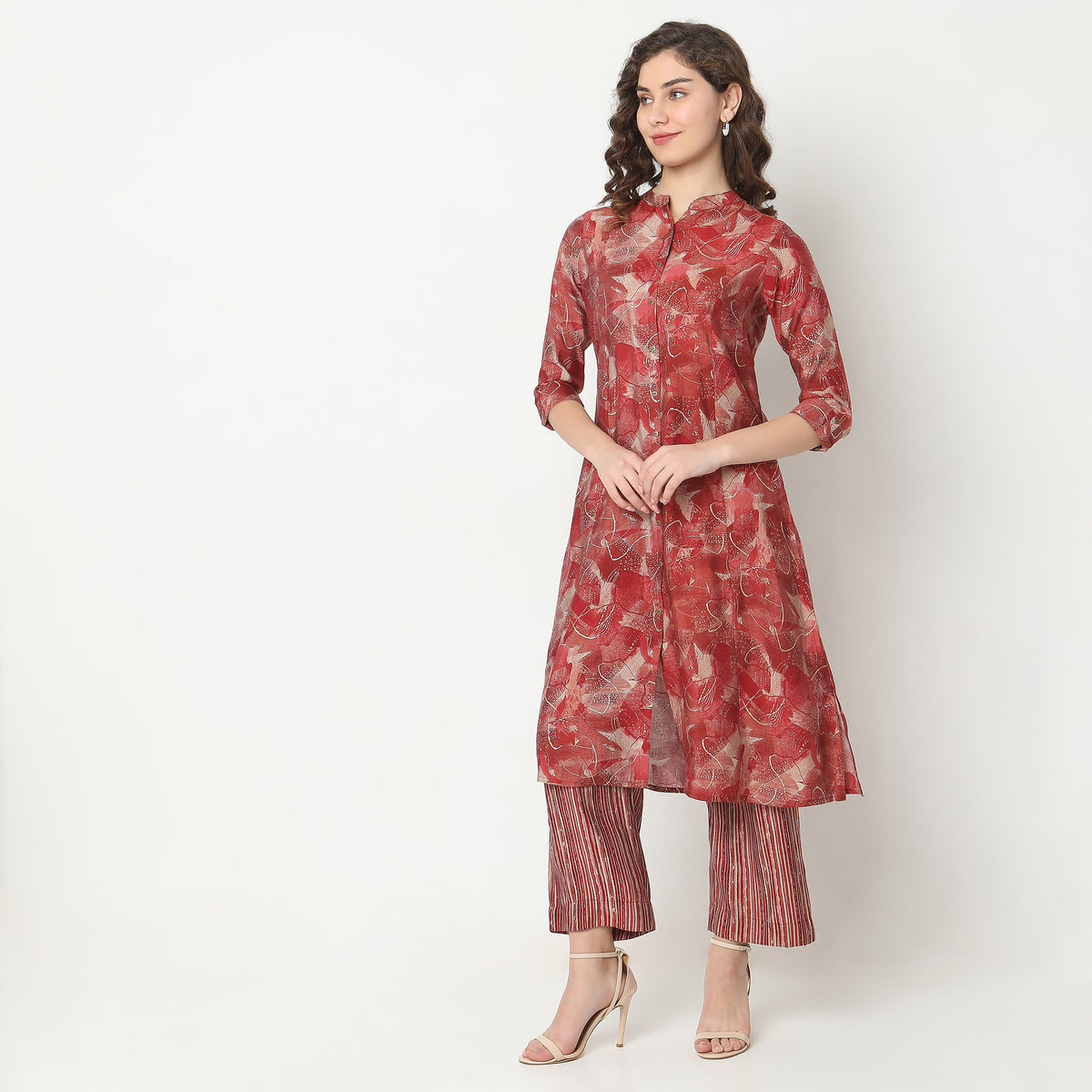 Regular Fit Printed Kurta Sets