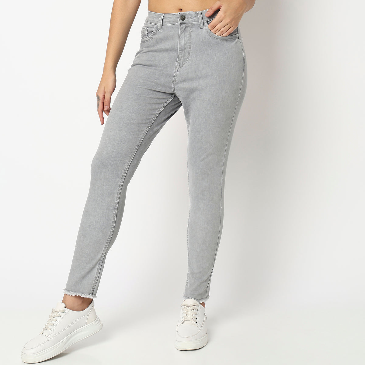 Skinny Fit Solid High Rise Jeans