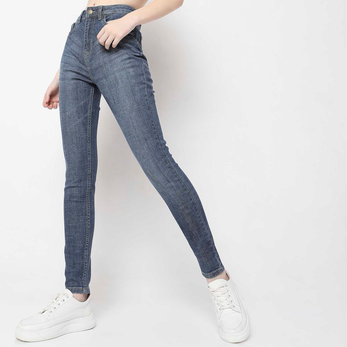 Skinny Fit Solid High Rise Jeans