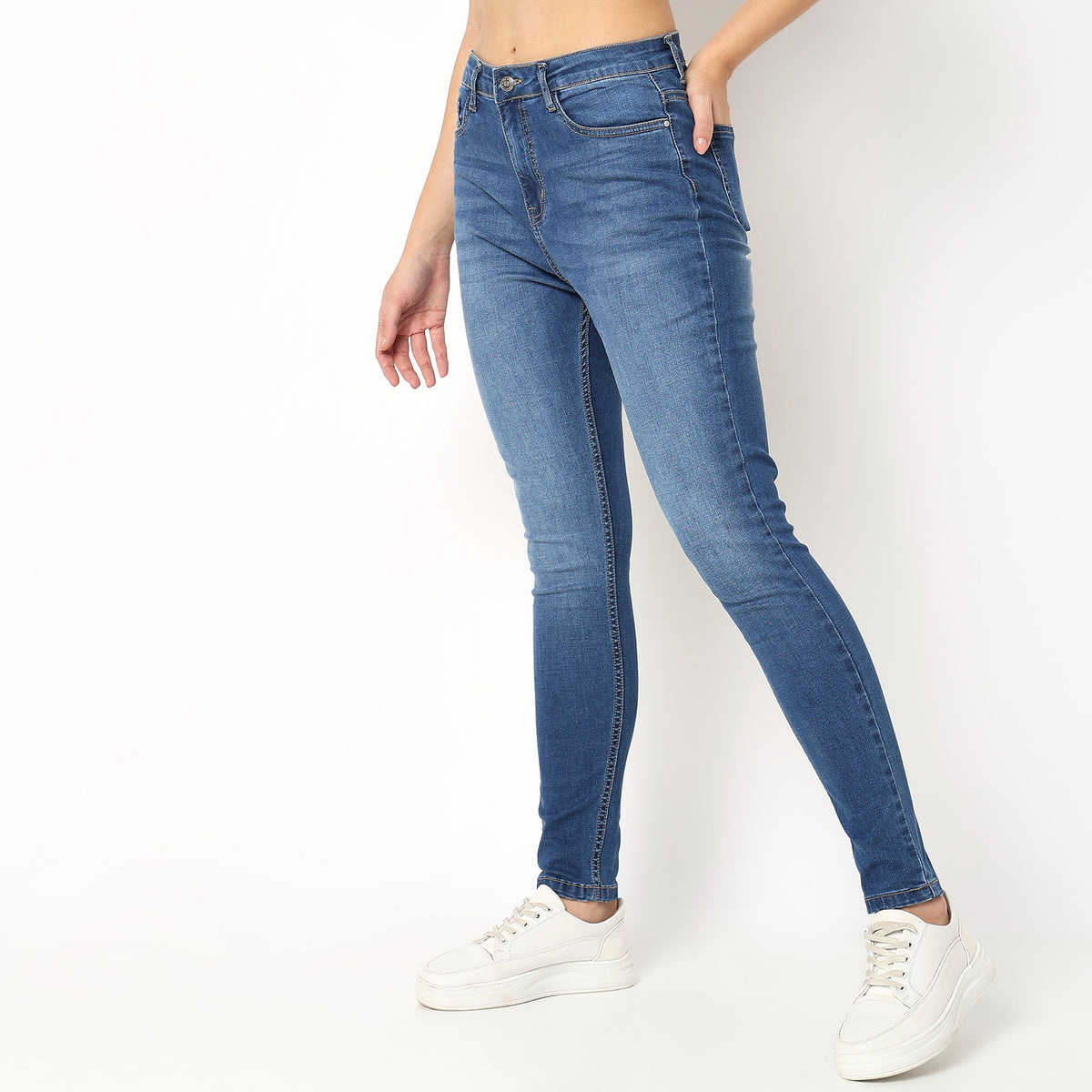 Skinny Fit Solid High Rise Jeans