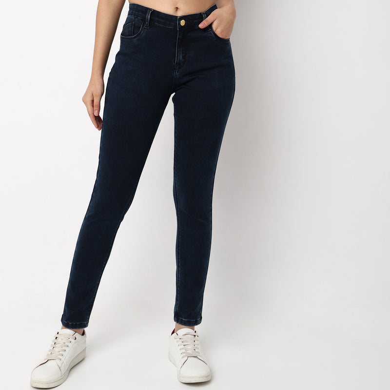 Skinny Fit Solid Mid Rise Jeans