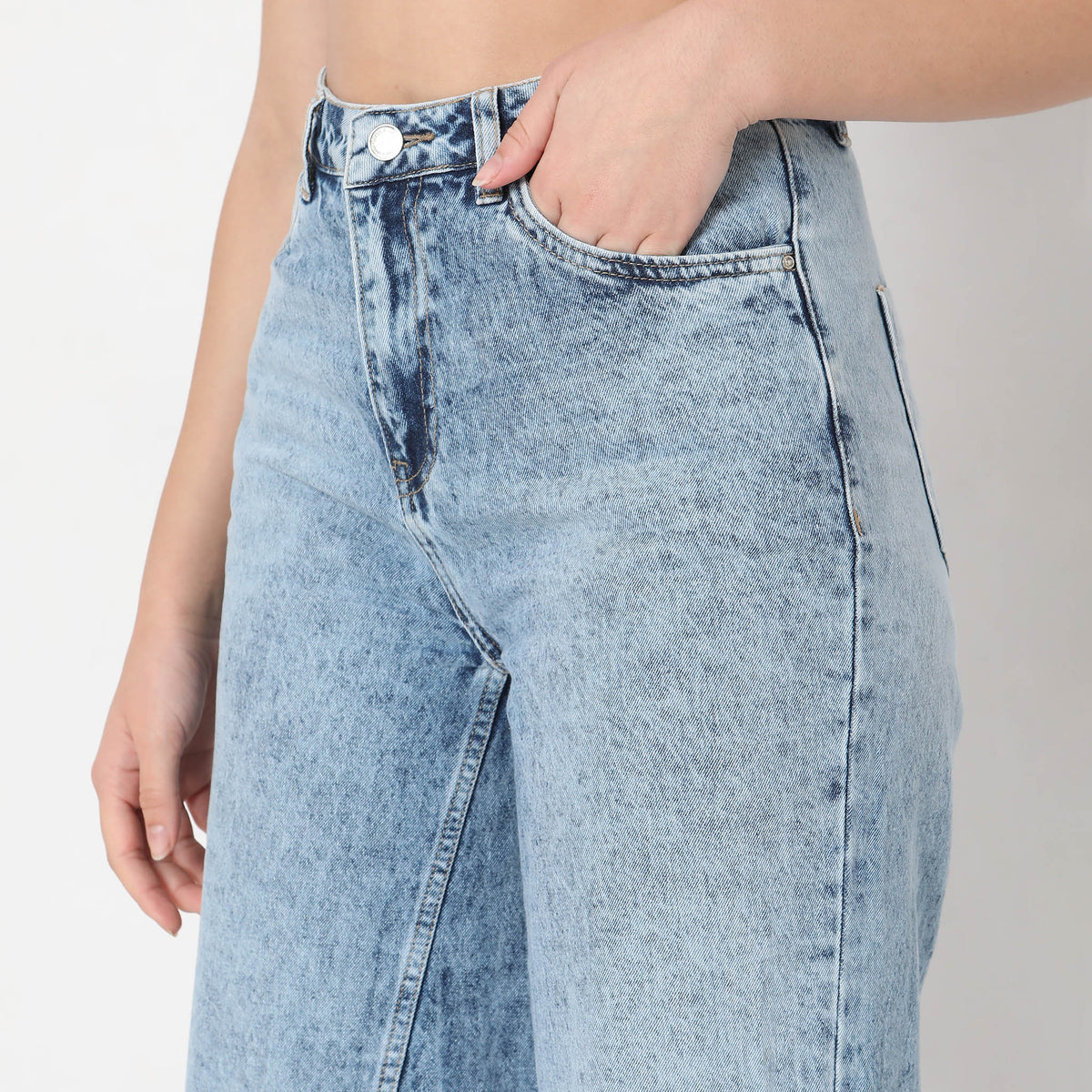 Flare Fit Solid High Rise Jeans