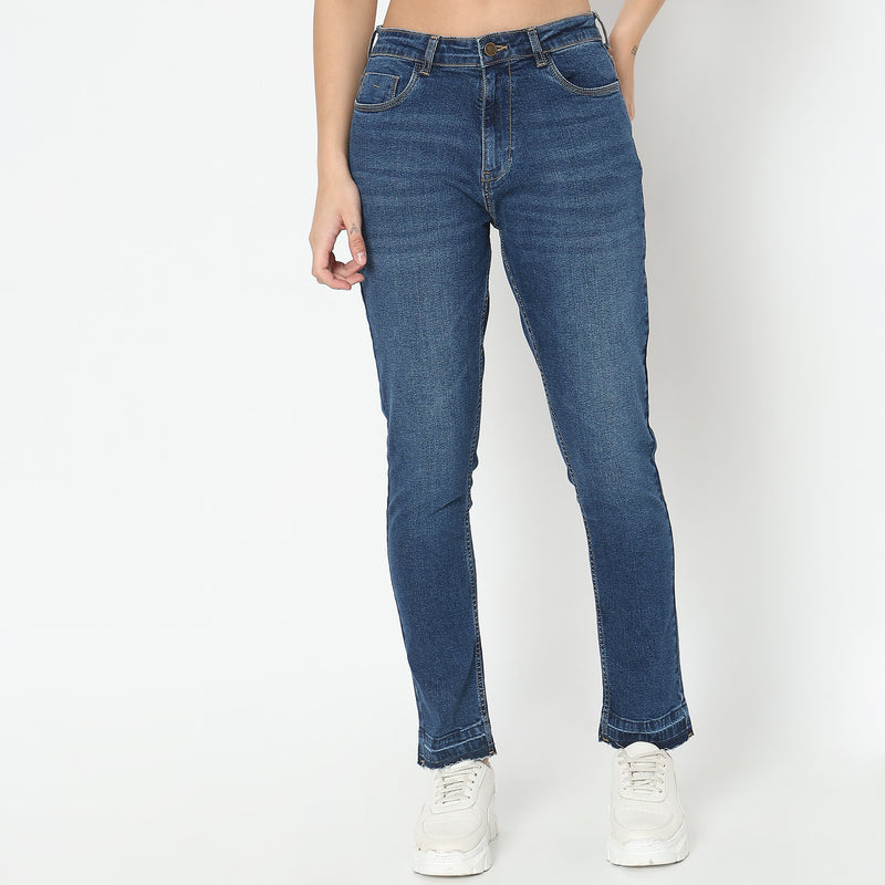 Slim Fit Solid Mid Rise Jeans