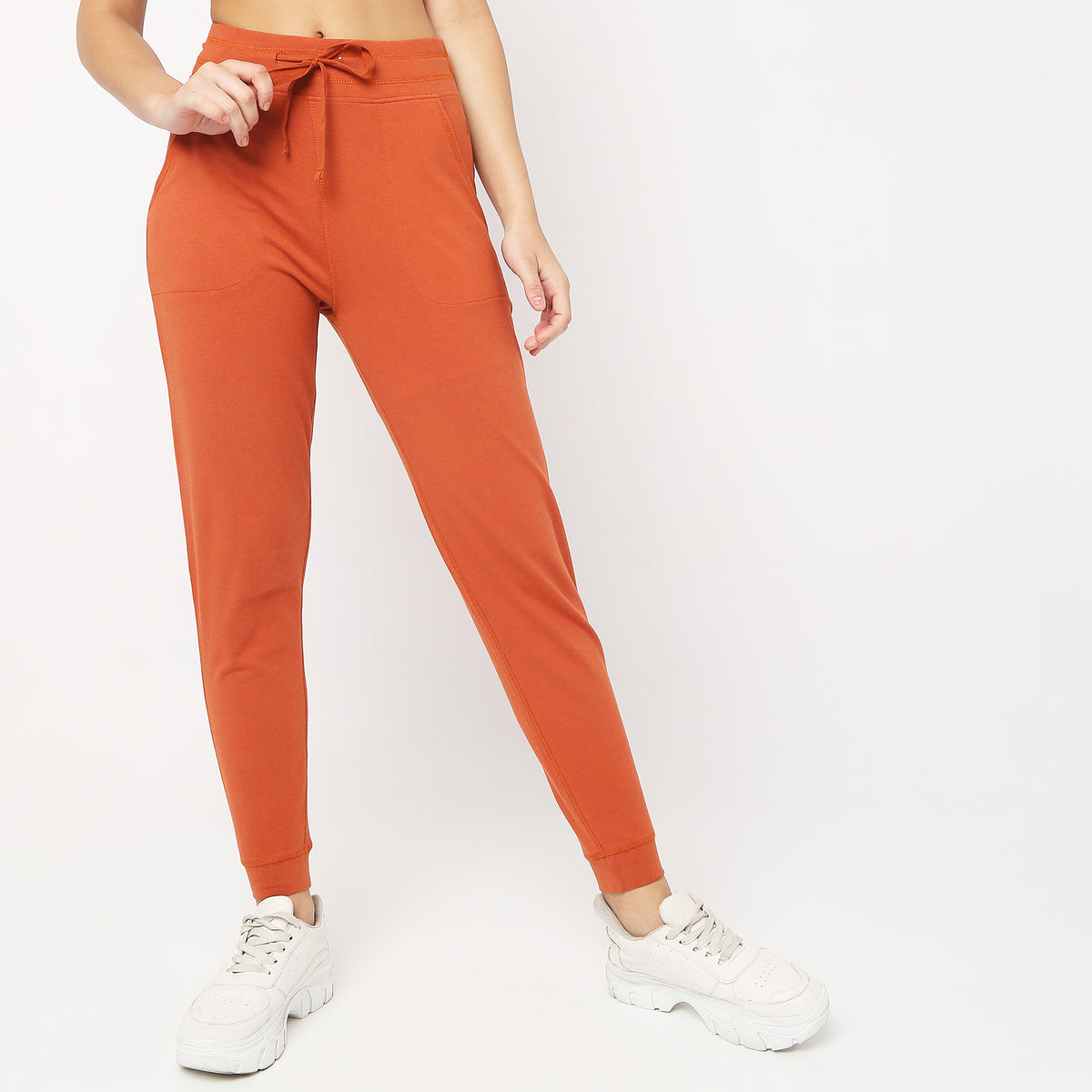 Skinny Fit Solid High Rise Joggers