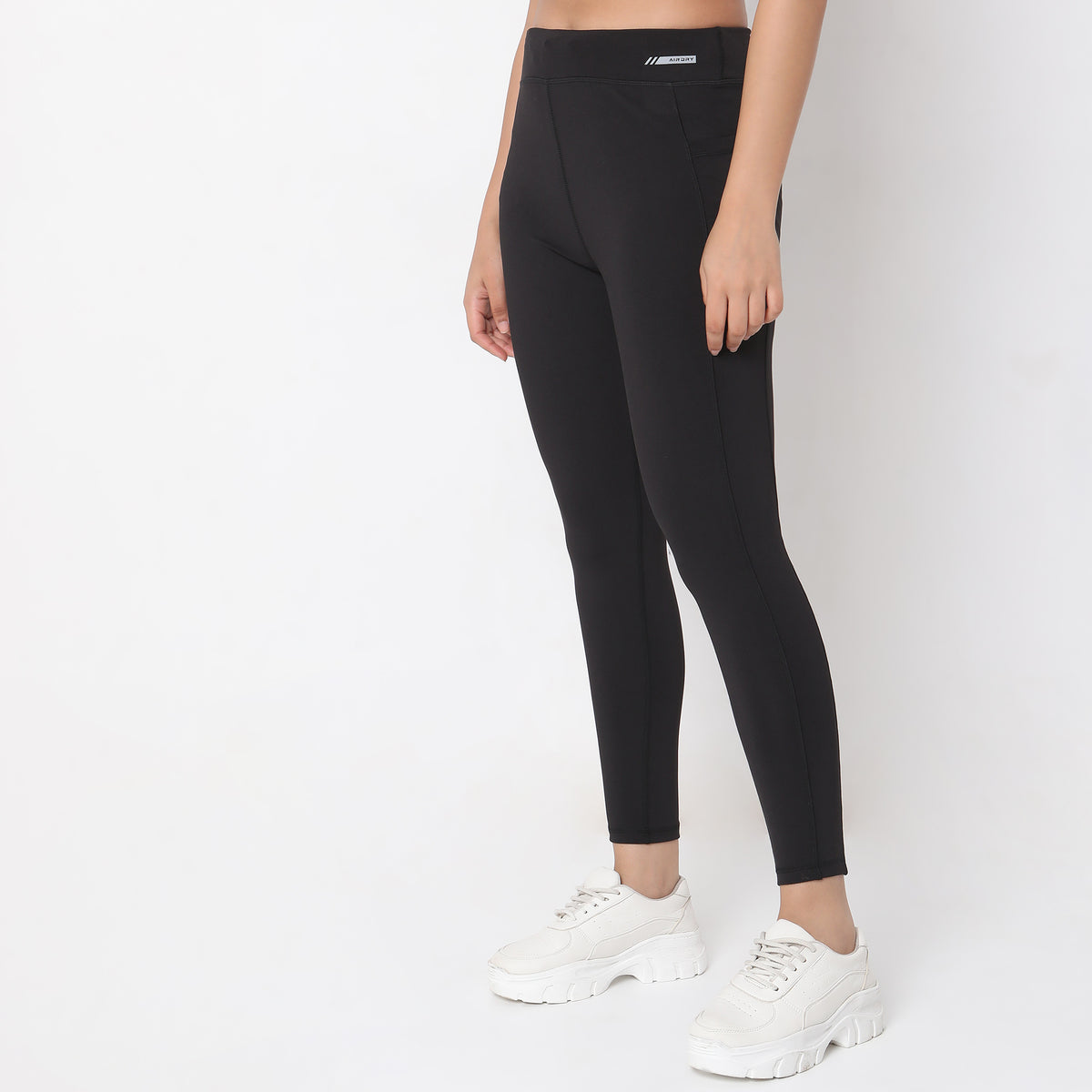 Slim Fit Solid High Rise Leggings