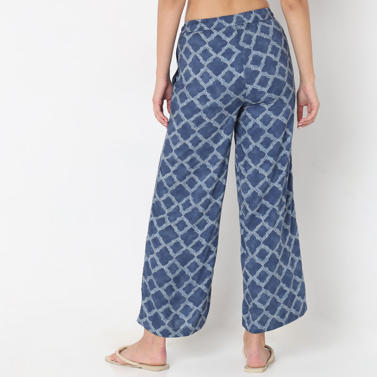 Regular Fit Printed Mid Rise Palazzos