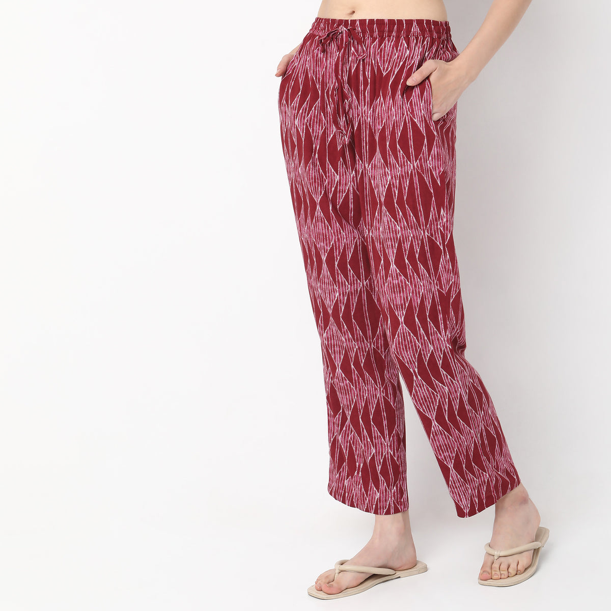 Regular Fit Printed Mid Rise Pyjamas