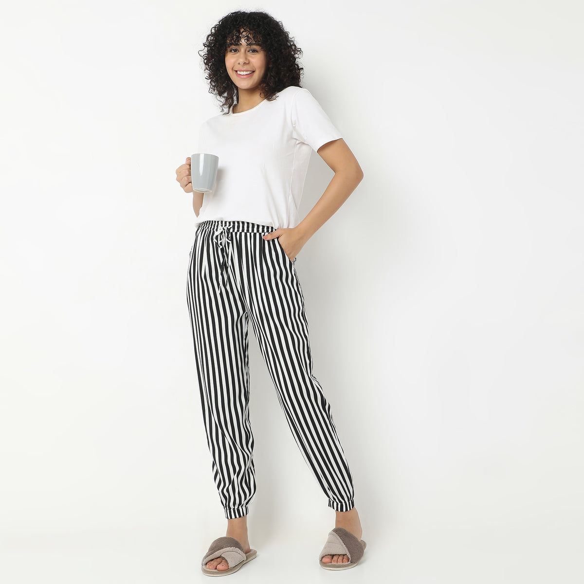 Regular Fit Striped Mid Rise Joggers