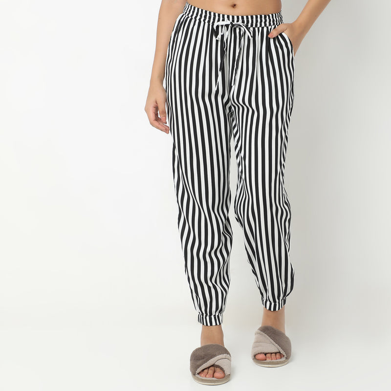 Regular Fit Striped Mid Rise Joggers