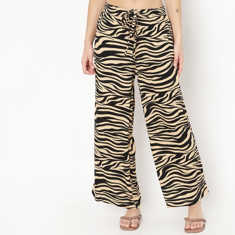 Regular Fit Animal Print Mid Rise Palazzos