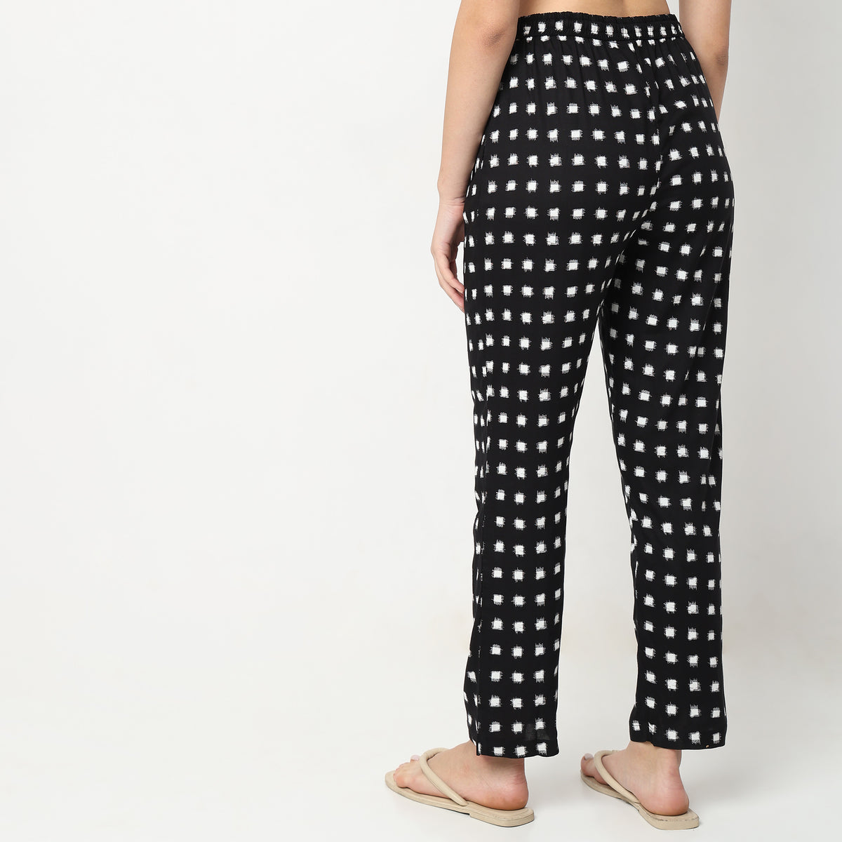 Regular Fit Printed Mid Rise Pyjamas