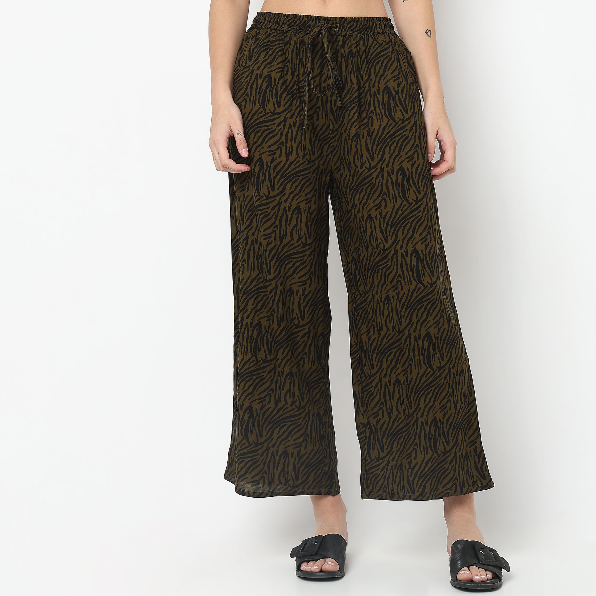 Regular Fit Printed Mid Rise Palazzos