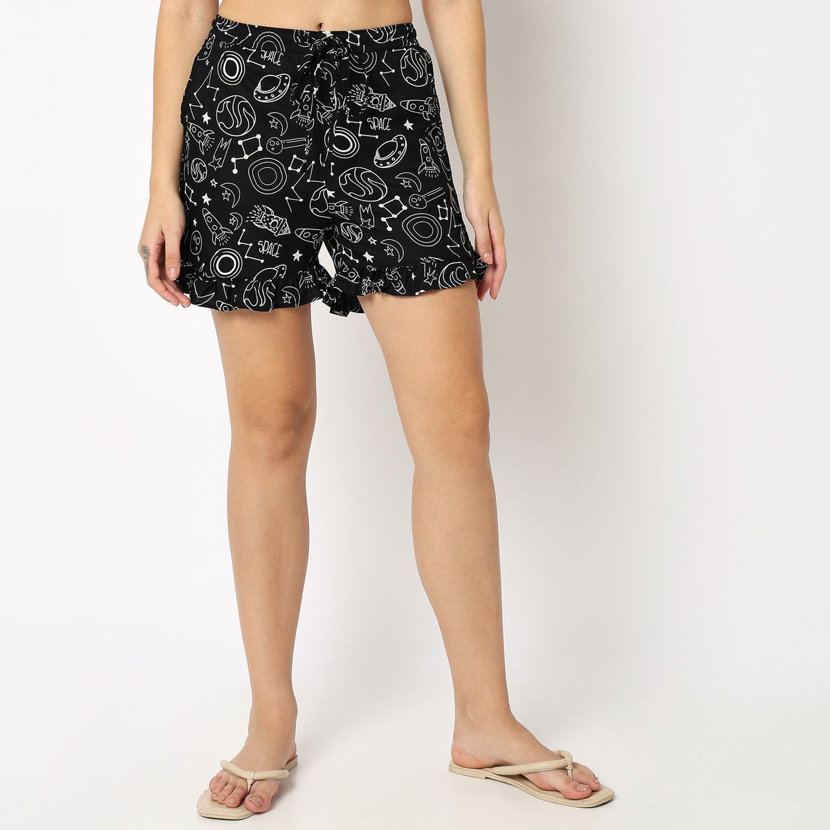 Women Wearing Regular Fit Printed Sleepwear Set