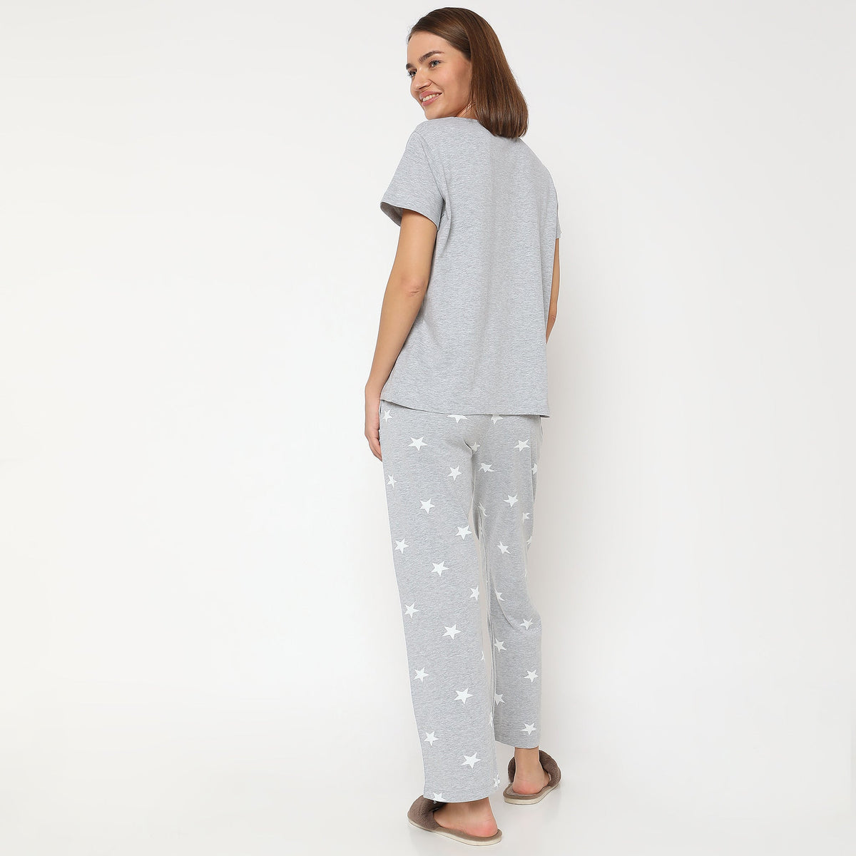 Women Wearing Regular Fit Printed Sleepwear Set