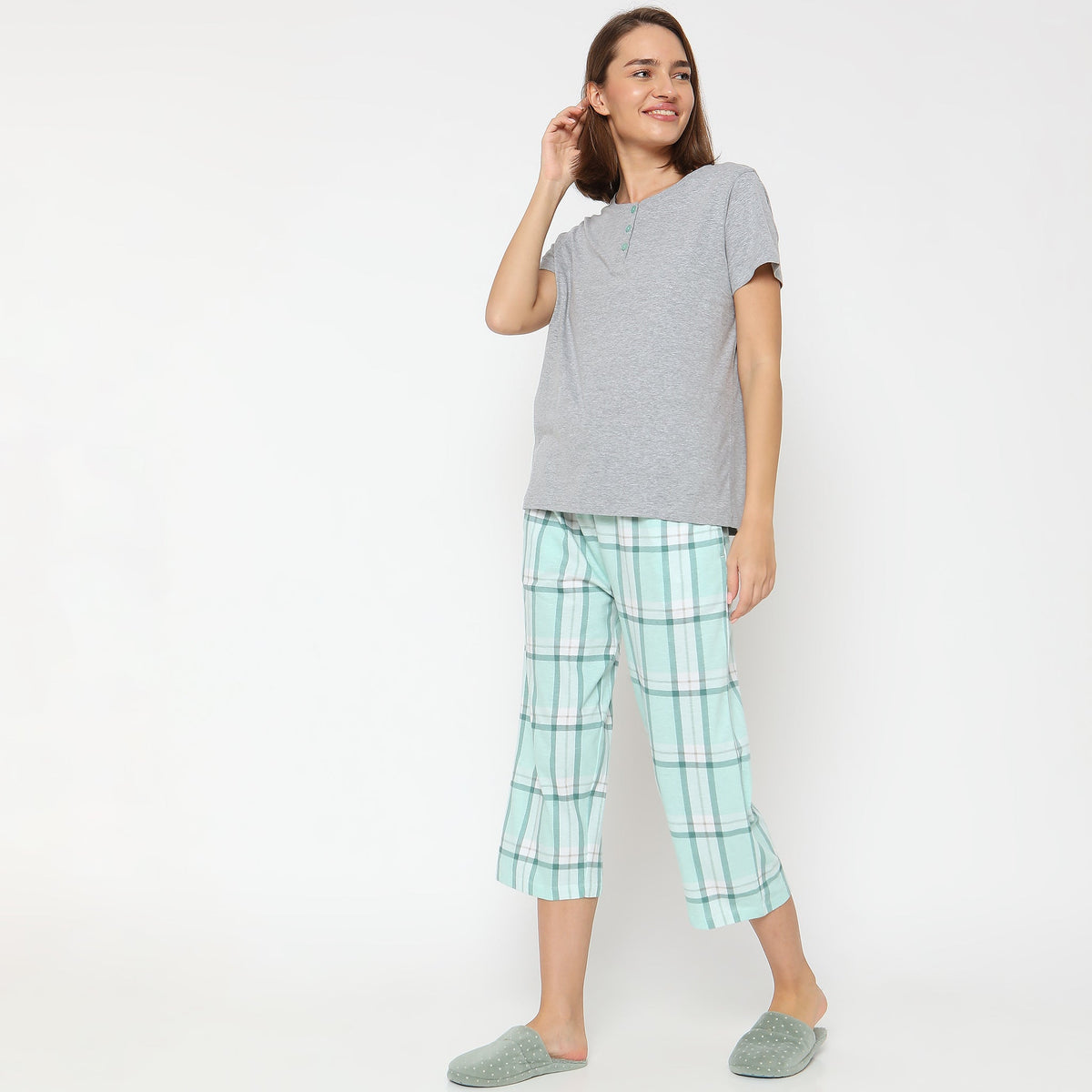 Women Wearing Regular Fit Solid Sleepwear Set