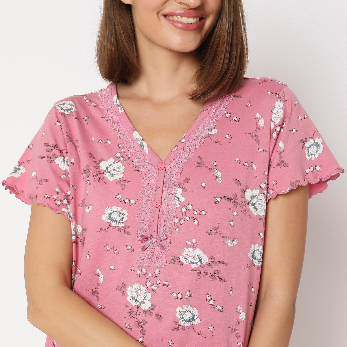 Women Wearing Regular Fit Printed Sleepwear Set