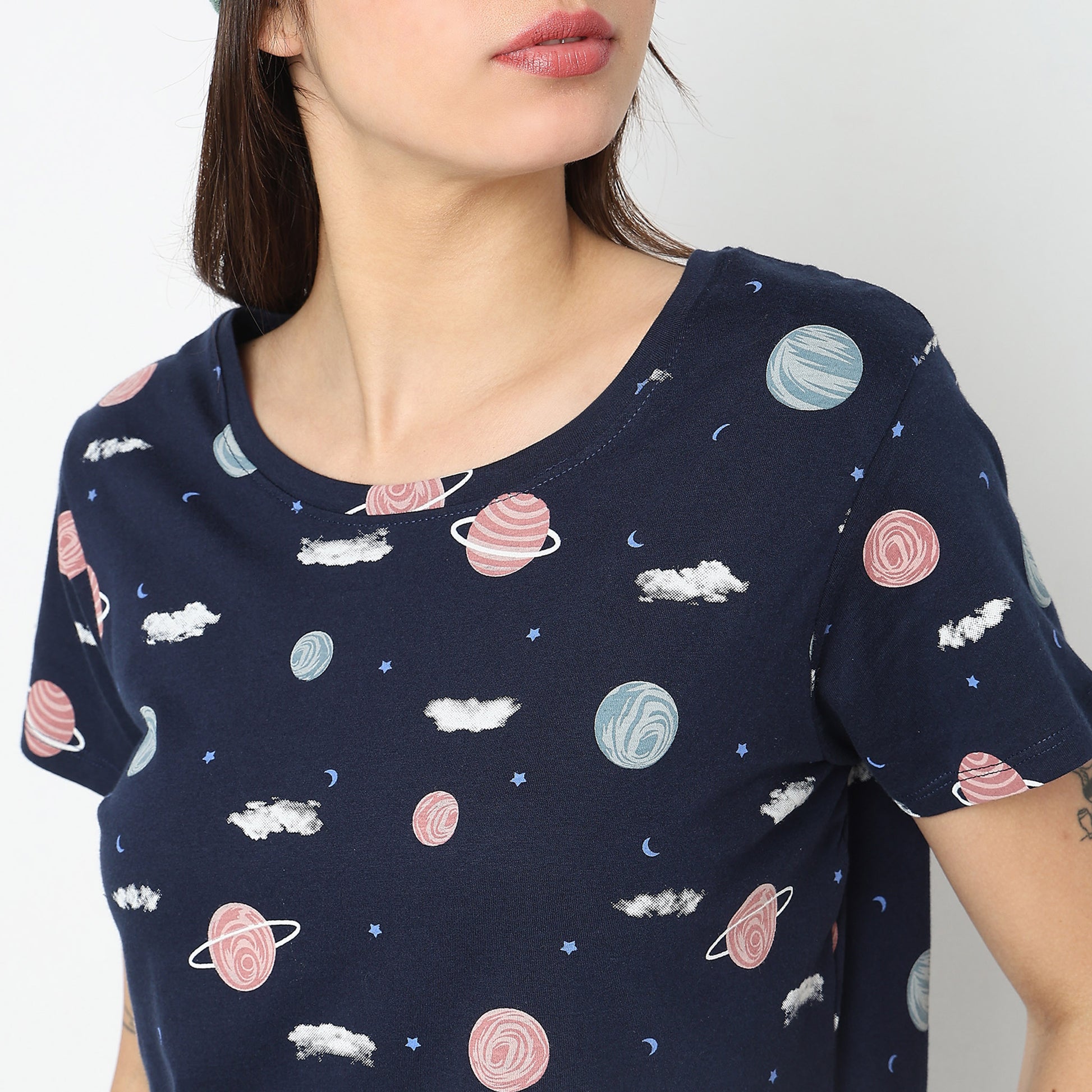 Regular Fit Heart Top