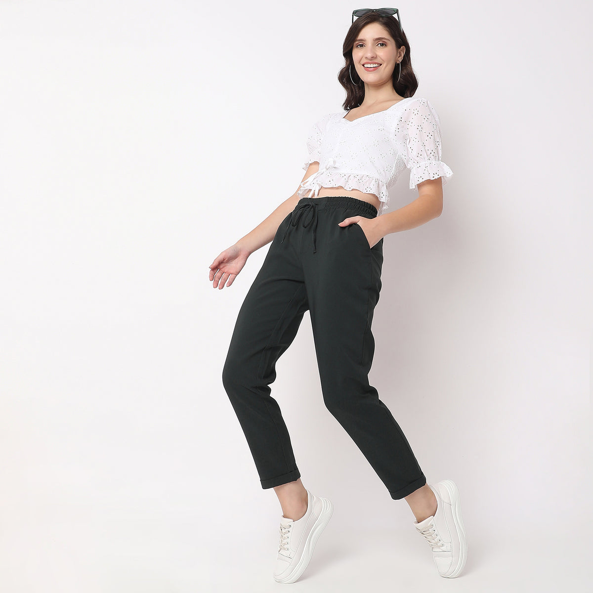 Regular Fit Solid High Rise Trousers