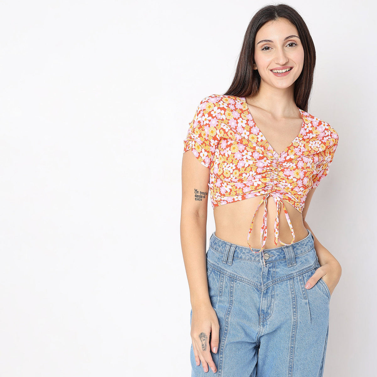 Women Wearing Regular Fit Floral Crop Top