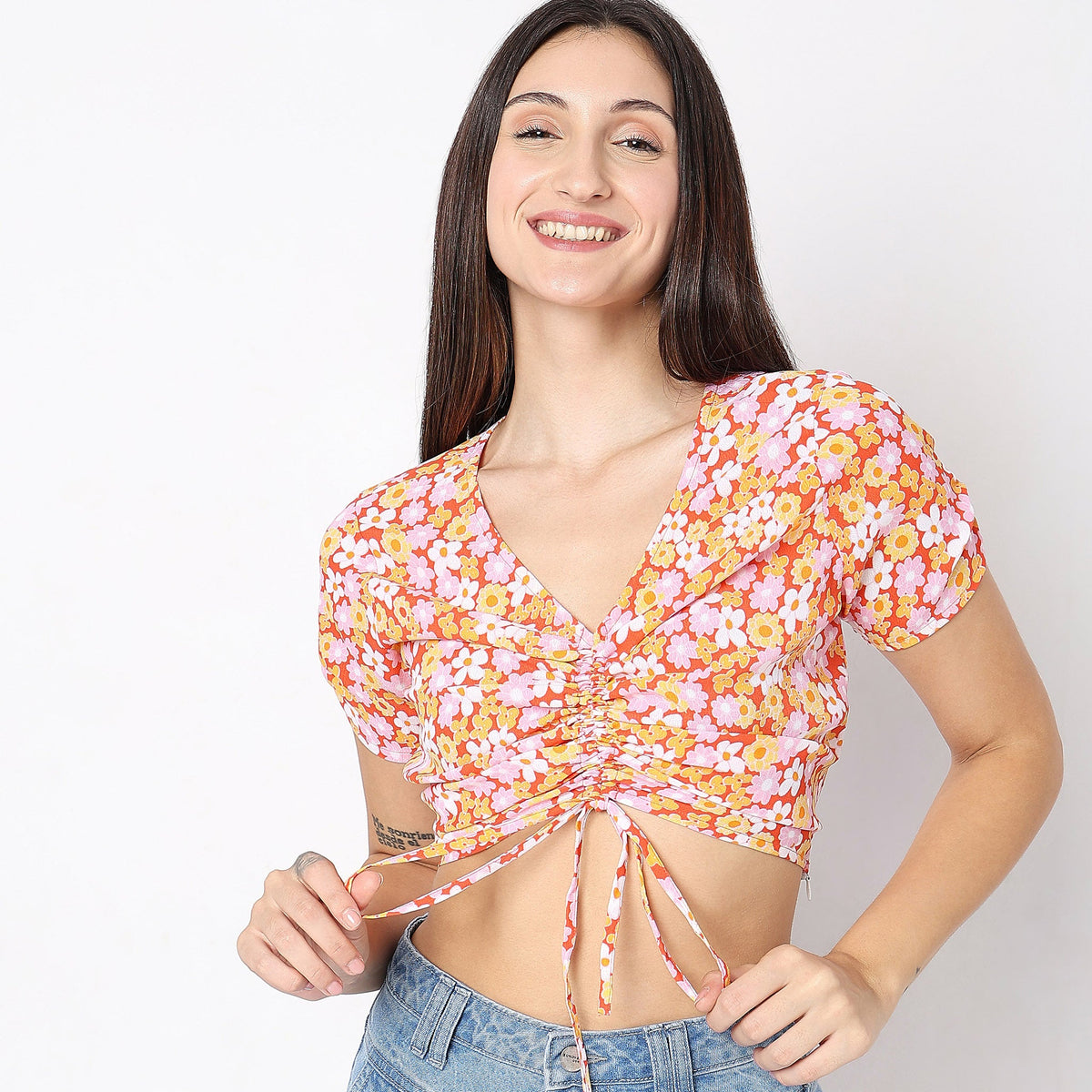 Women Wearing Regular Fit Floral Crop Top