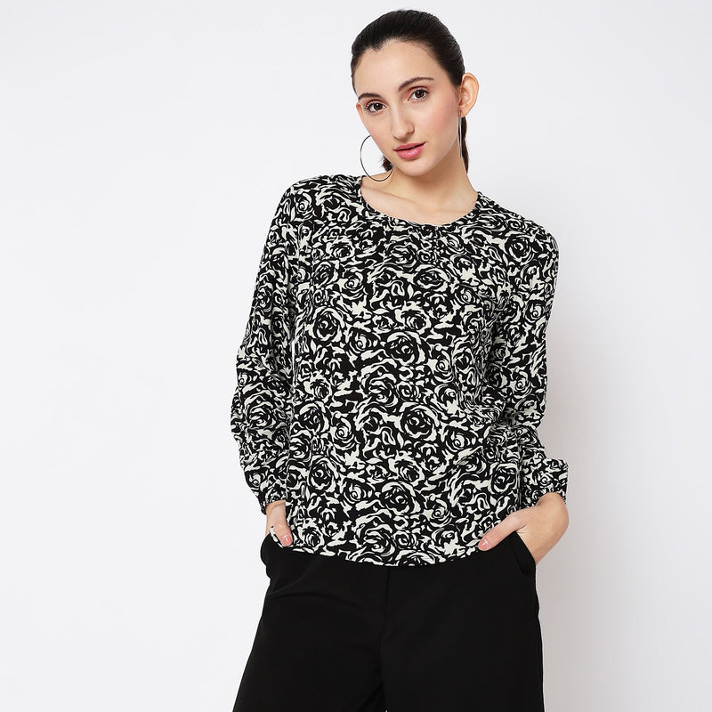 Women Wearing Regular Fit Printed Top